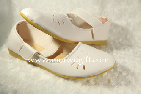  Sepatu Haji Wanita  RONA Marwa Gift
